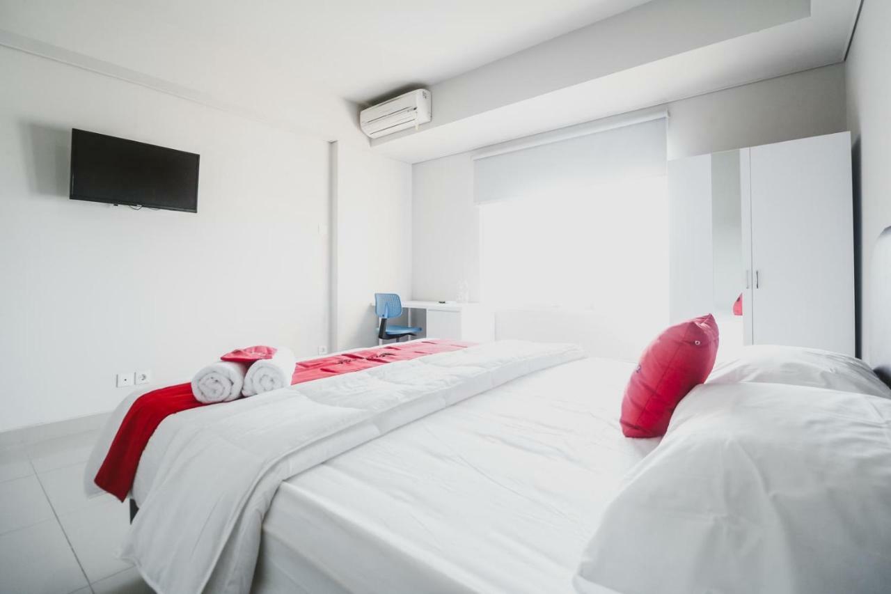Reddoorz Apartment Near Summarecon Mall Serpong Tangerang Exterior photo