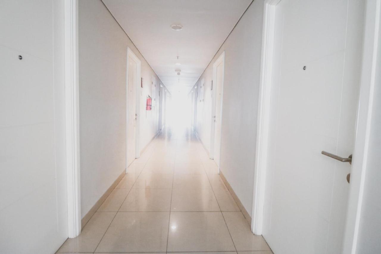 Reddoorz Apartment Near Summarecon Mall Serpong Tangerang Exterior photo